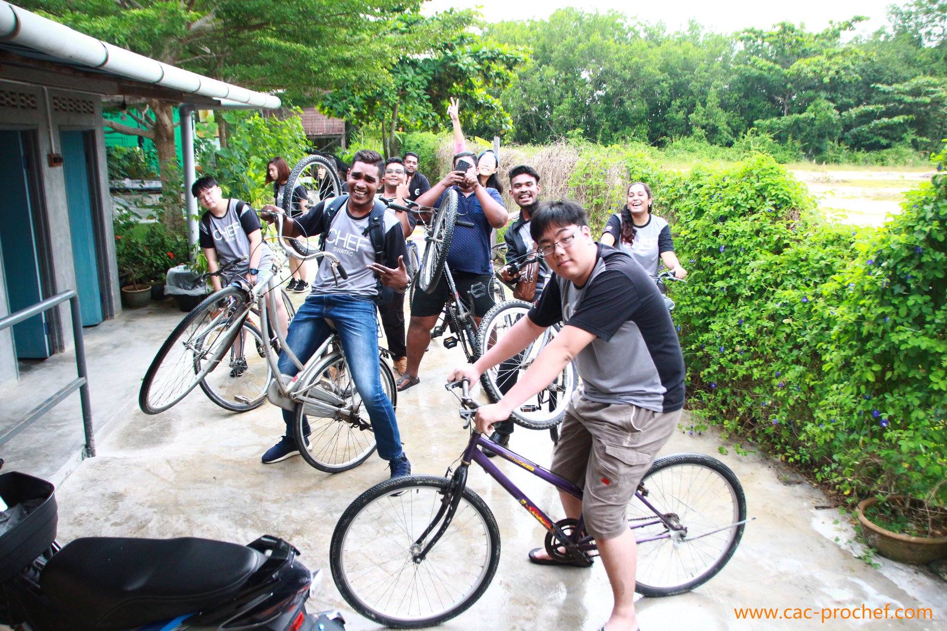 Balik Kampung event